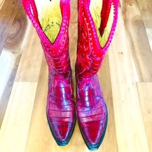 LUCCHESE Women’s Python & Crocodile Size 8